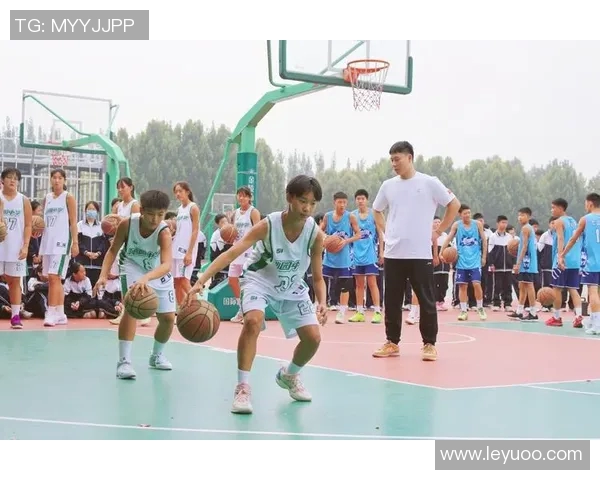 奥科吉分享成长心得专注无球跑动提升接球后的表现技巧