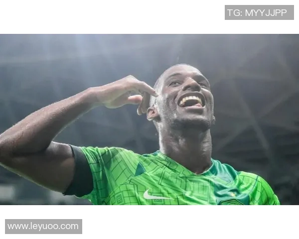 法比奥荣获生涯首个联赛金靴目标锁定更高荣誉争夺冠军 法比奥荣获生涯首个联赛金靴目标锁定更高荣誉争夺冠军